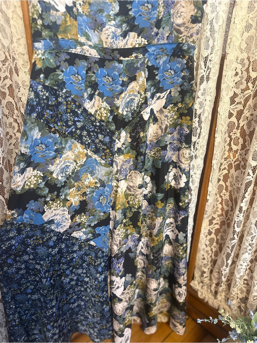 Free People Le Fleur Maxi Dress –Size 8 - Picture 3 of 5